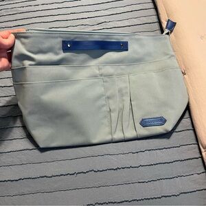 Tote bag storage insert